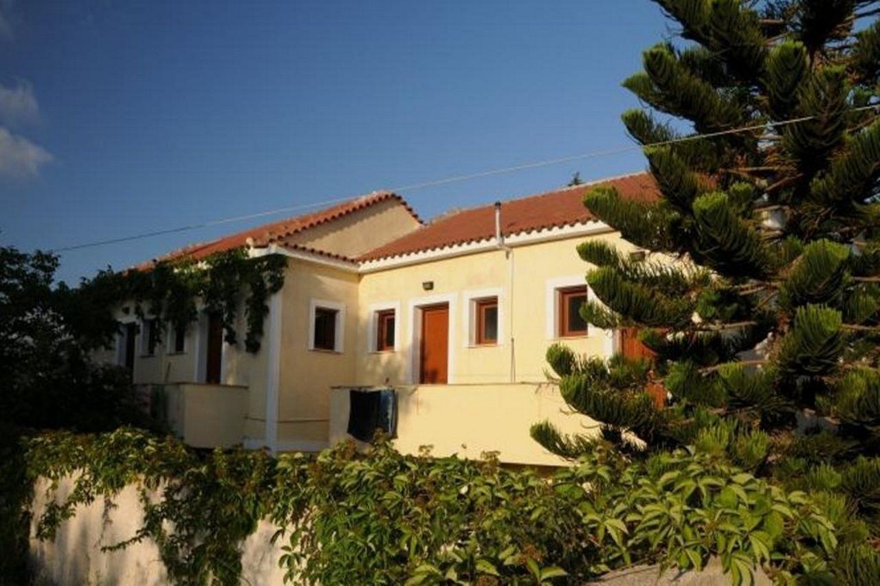 Helena'S Studios Livathos  Exterior photo